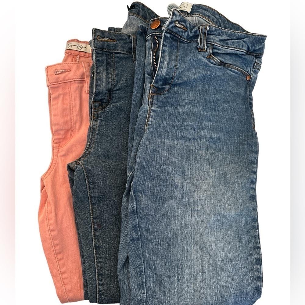 Bundle Of 3 Jeans Jessica Simpson Forever 21 Republic Casual Denim